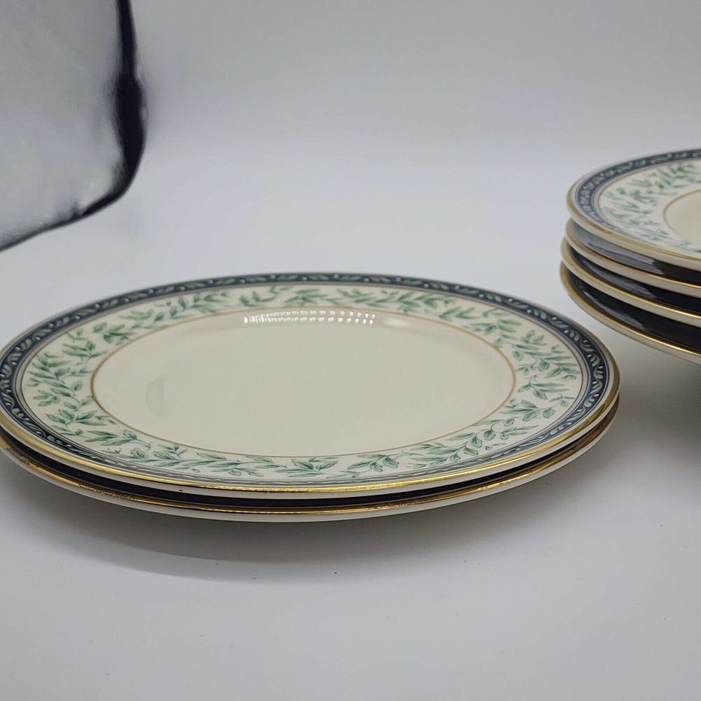 Royal Doulton Oregon 4-Large Rim Soup Bowl 9 In And 2- Salad Plates 8in - Picture 7 of 8